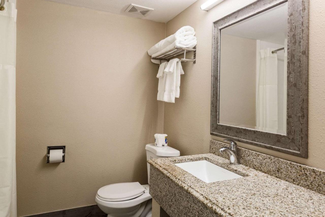 Fairmount Inn & Suites - Stroudsburg, Poconos Delaware Water Gap Exteriör bild